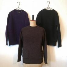 Django Atour / CLASSIC MOCKNECK SWEATER